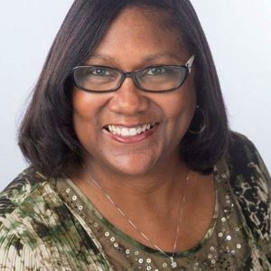 Meet your Posher, Yvonne